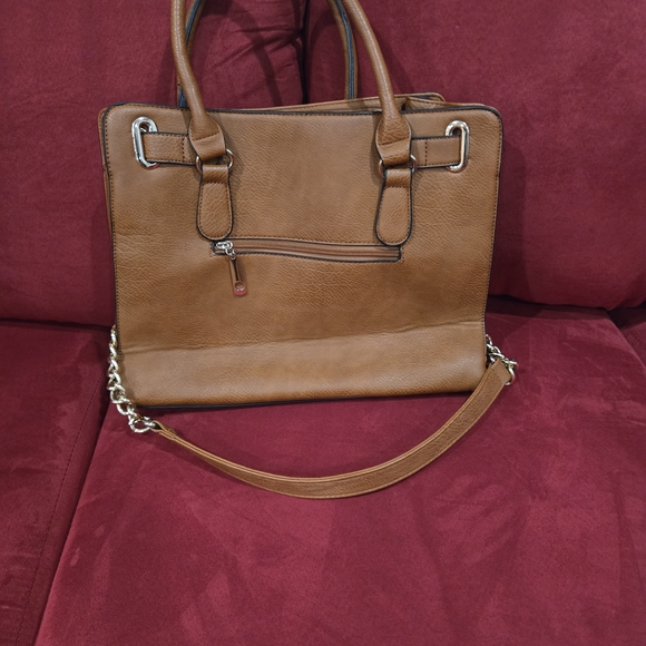 Michael Kors Handbags - Michael Kors Tan Leather Shoulder Bag